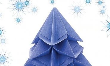 GIÁNG SINH AN LÀNH VỚI CÂY THÔNG NOEL ĐỘC LẠ TỪ HỘP GIẤY